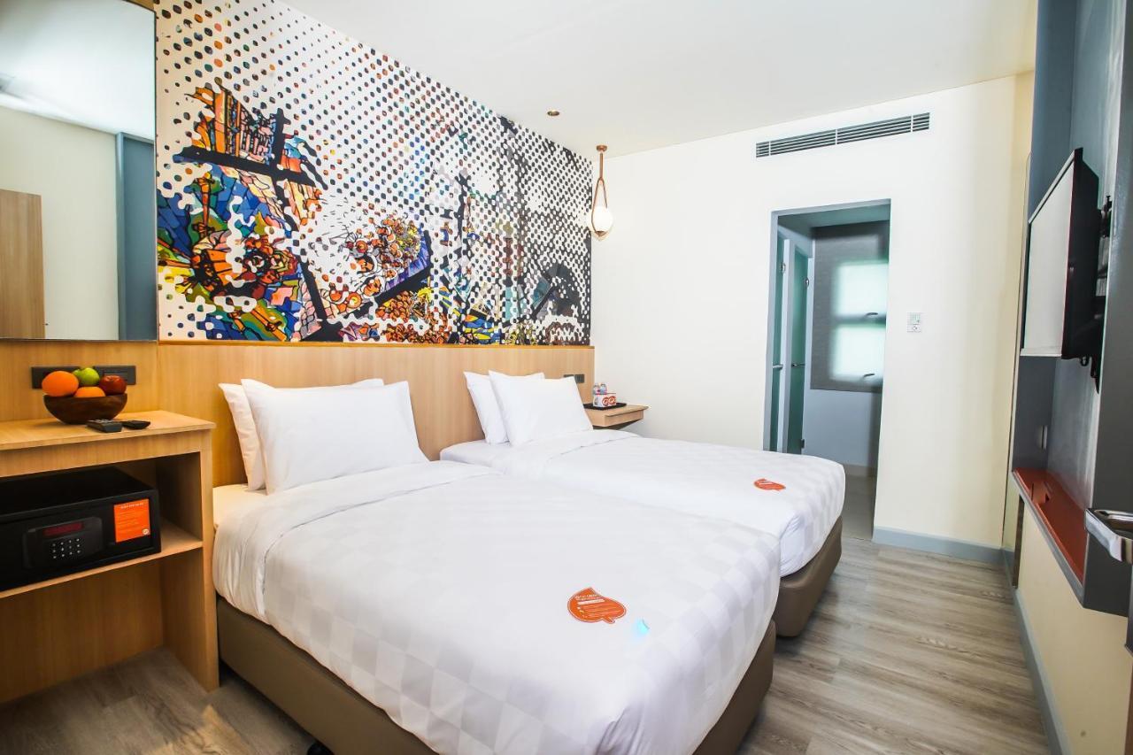 Go Hotels Plus Naga Kültér fotó