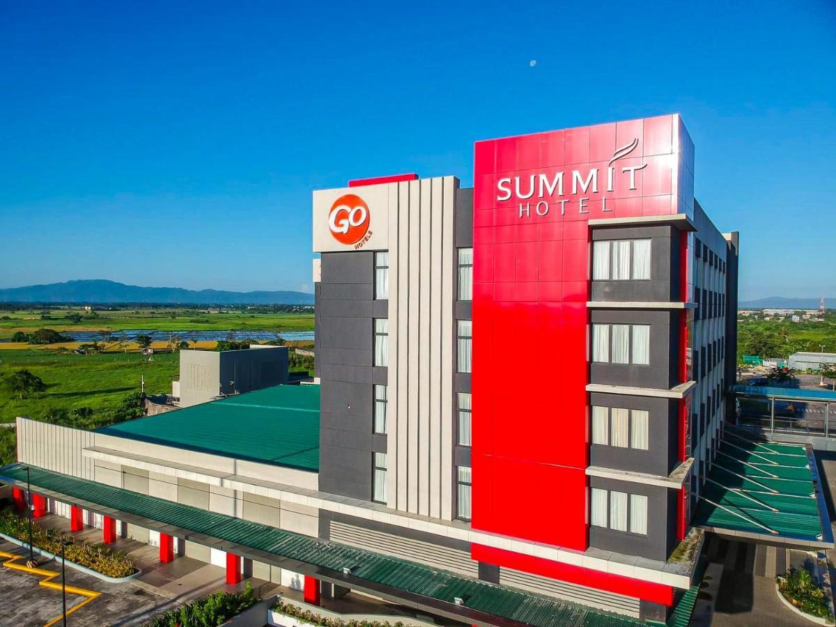 Go Hotels Plus Naga Kültér fotó