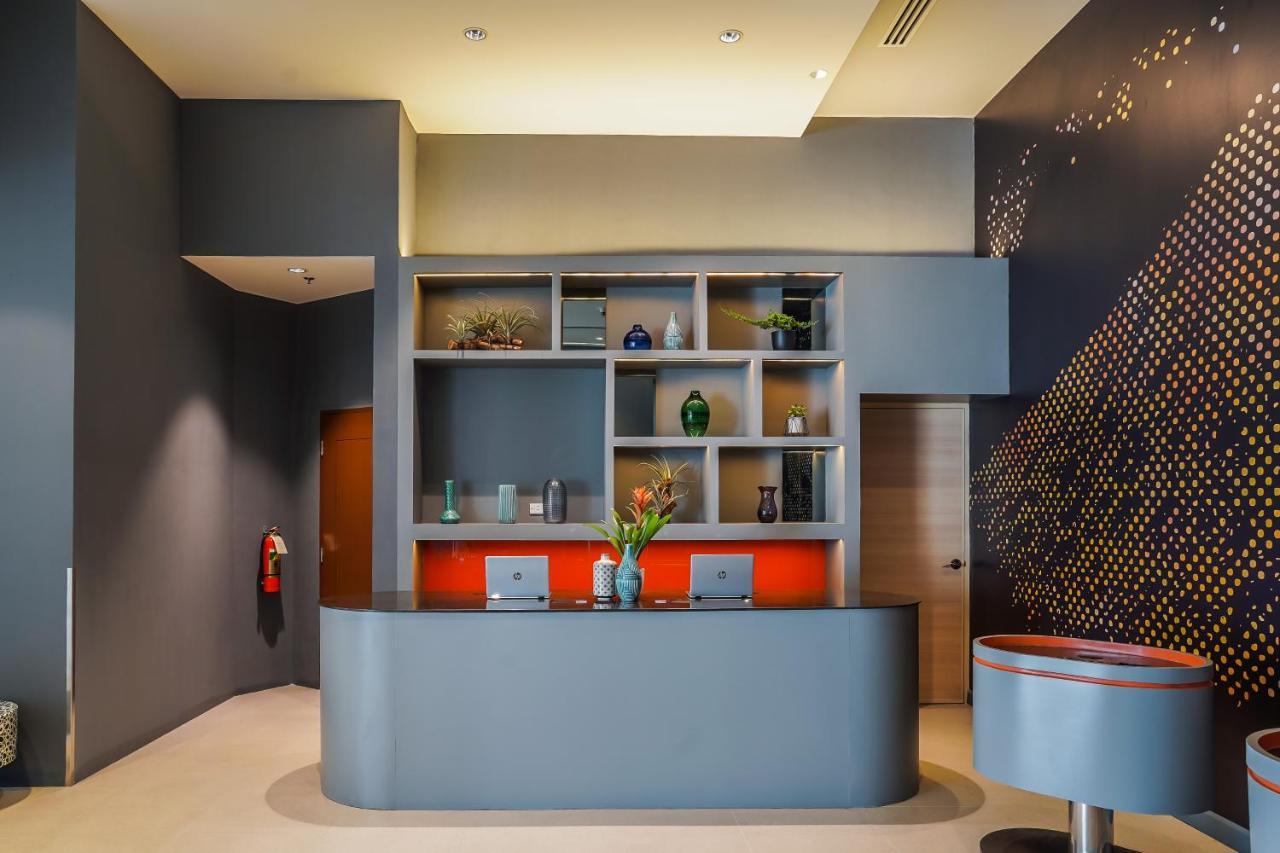 Go Hotels Plus Naga Kültér fotó